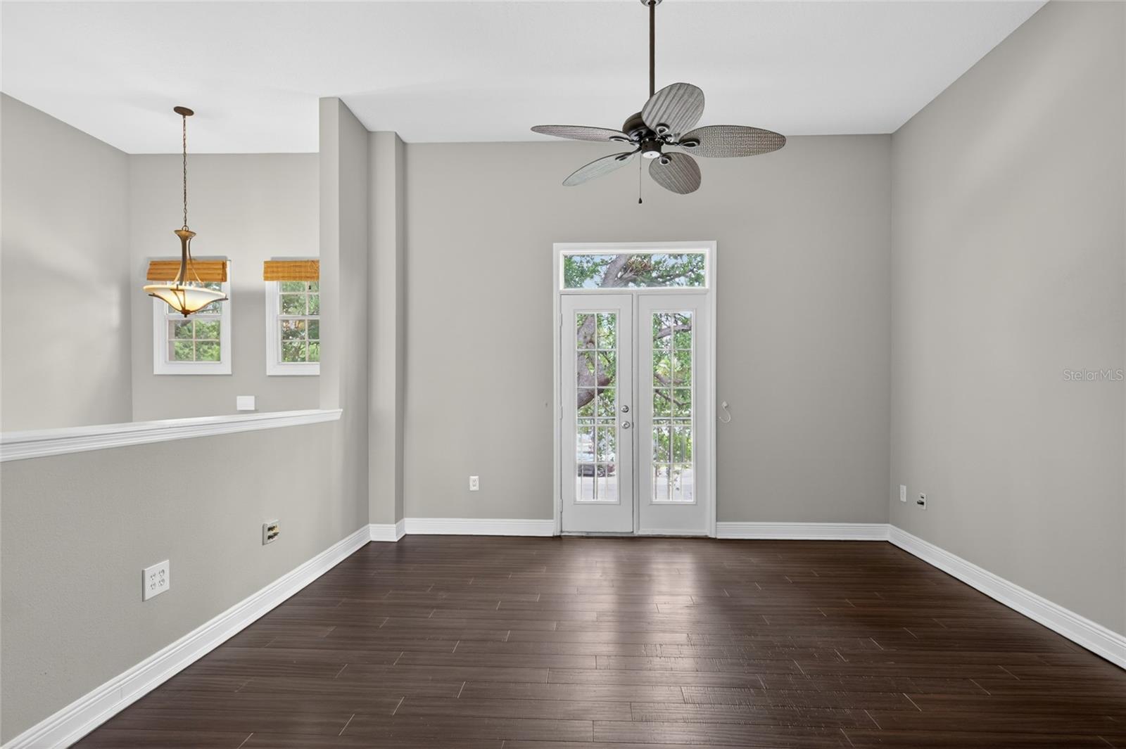 501 KNIGHTS RUN AVE #4102