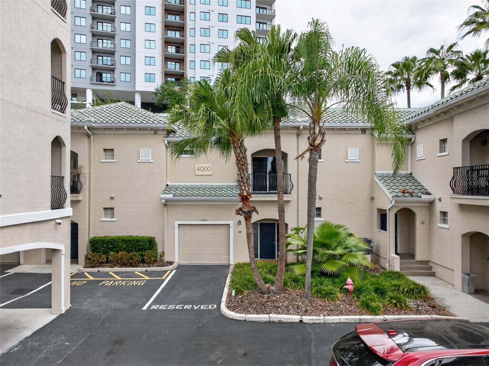 501 KNIGHTS RUN AVE #4102