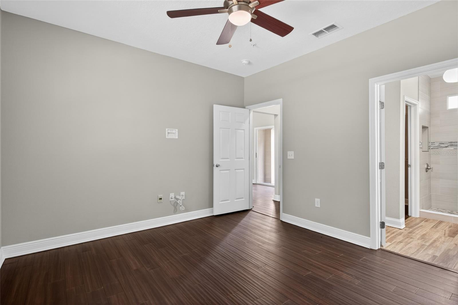 501 KNIGHTS RUN AVE #4102