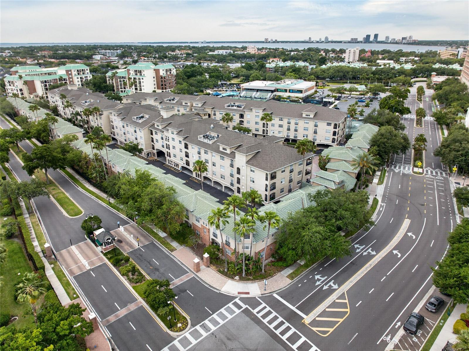 501 KNIGHTS RUN AVE #4102