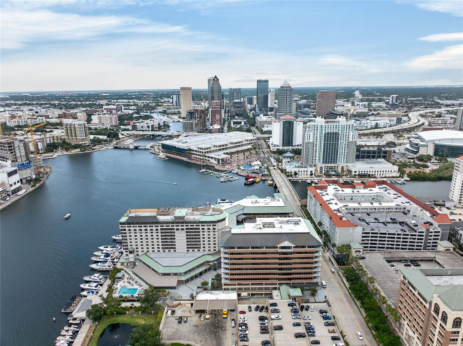 501 KNIGHTS RUN AVE #4102