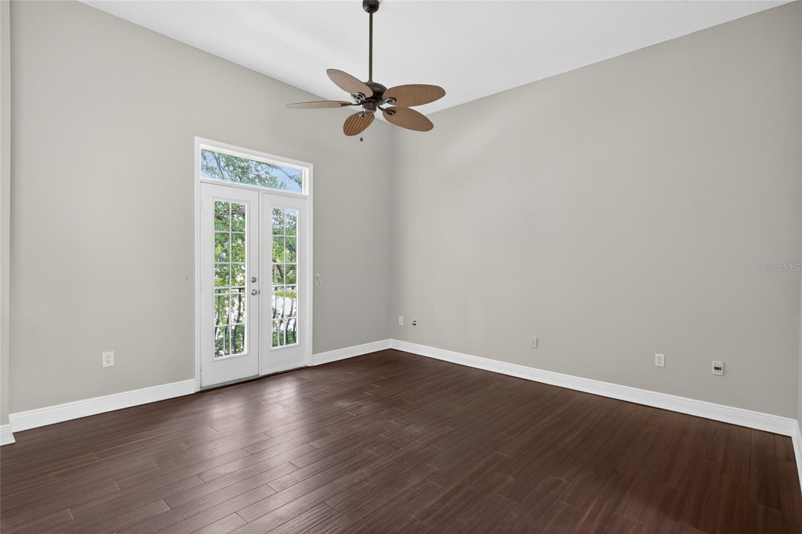 501 KNIGHTS RUN AVE #4102