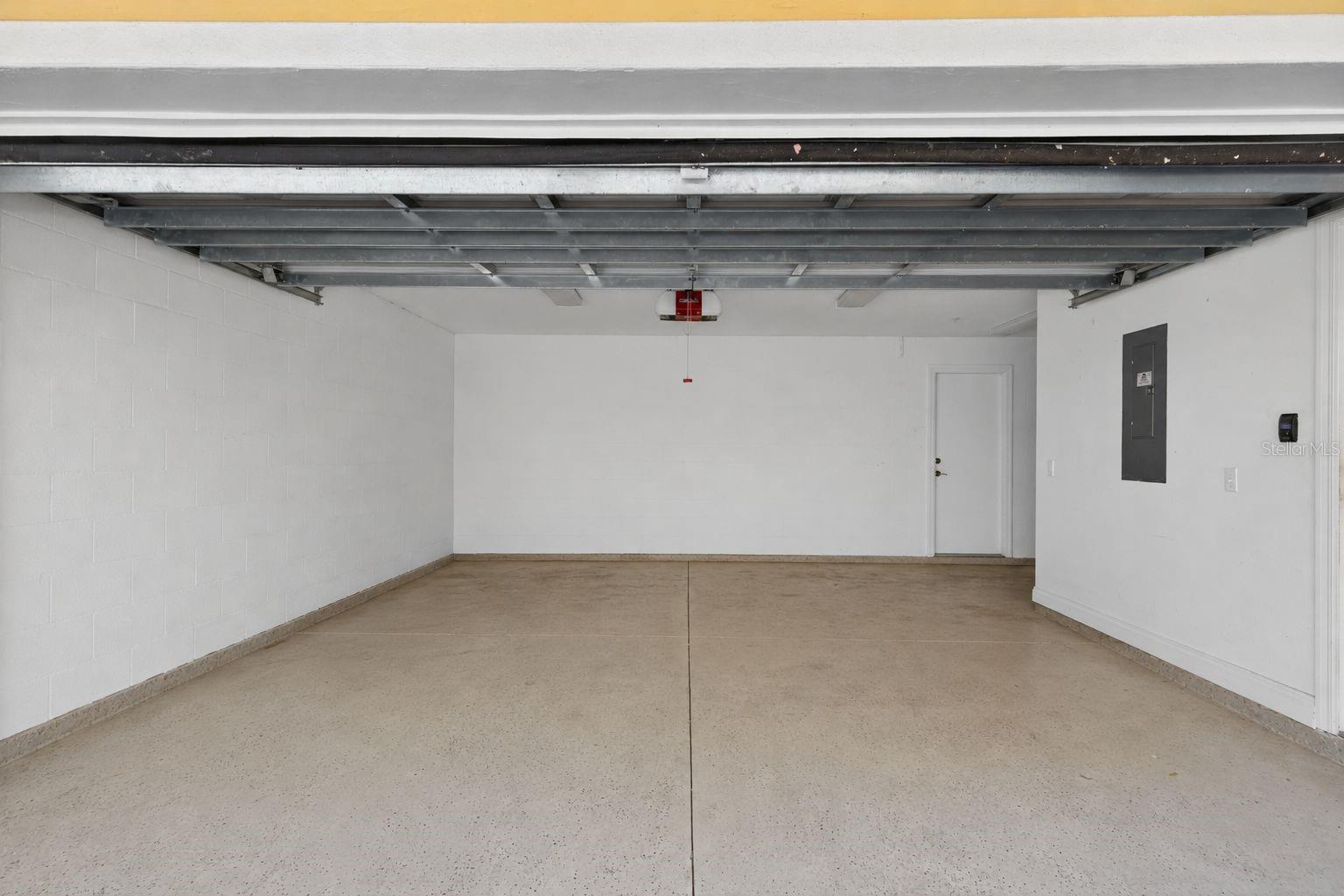 3322 LAS CAMPOS PL