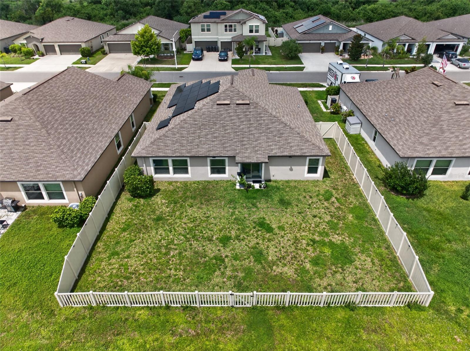 5420 LESLIE CANYON DR