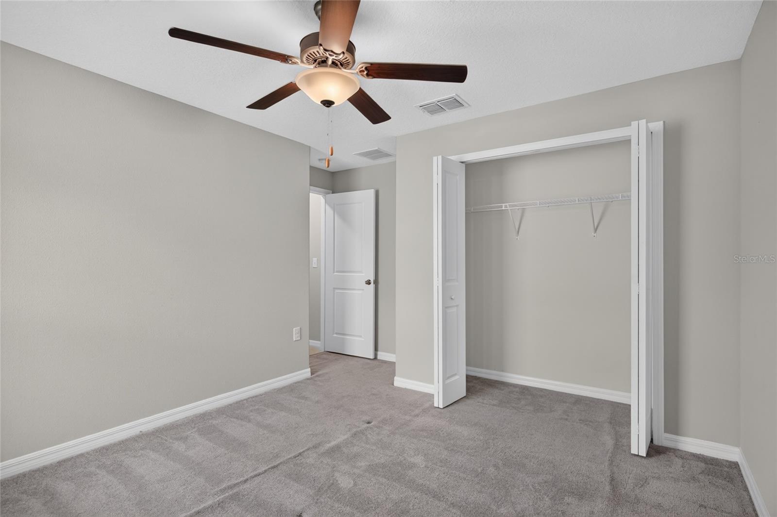 5420 LESLIE CANYON DR