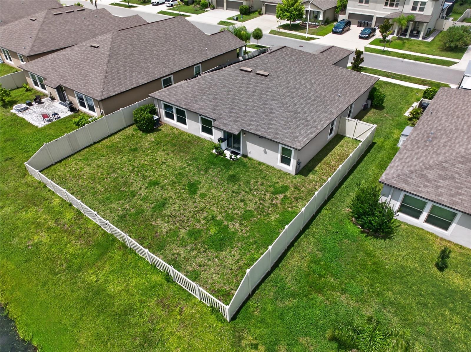 5420 LESLIE CANYON DR