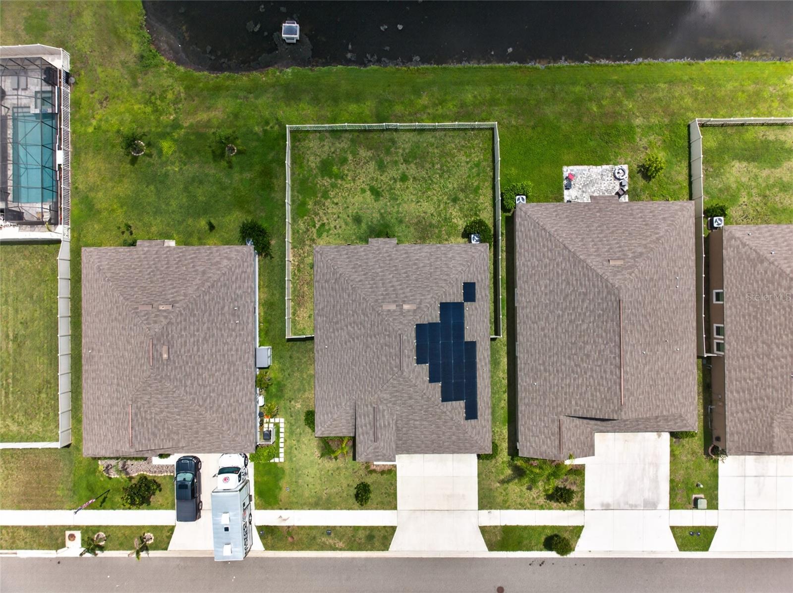 5420 LESLIE CANYON DR