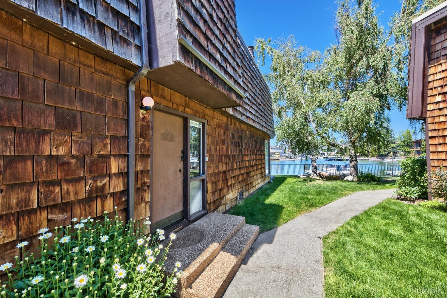 2031 Venice Drive Unit: 321