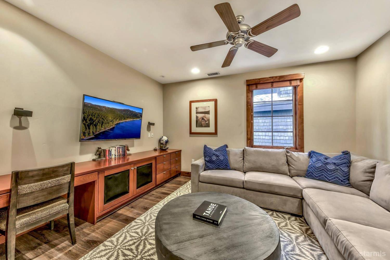 3371 Lake Tahoe Boulevard Unit: 6A