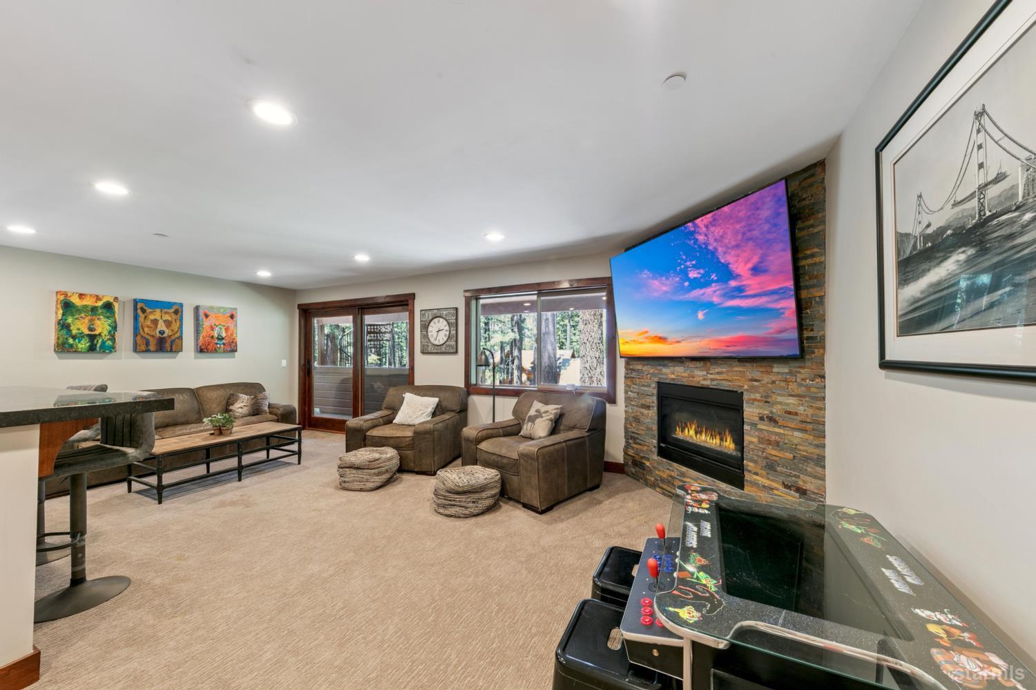 3717 Regina Road