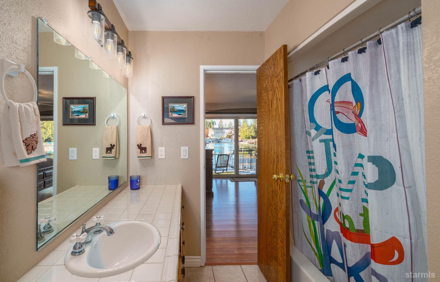 2031 Venice Drive Unit: 322