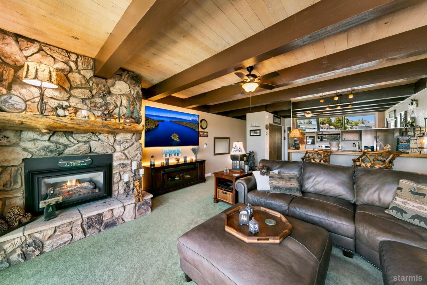 2031 Venice Drive Unit: 322