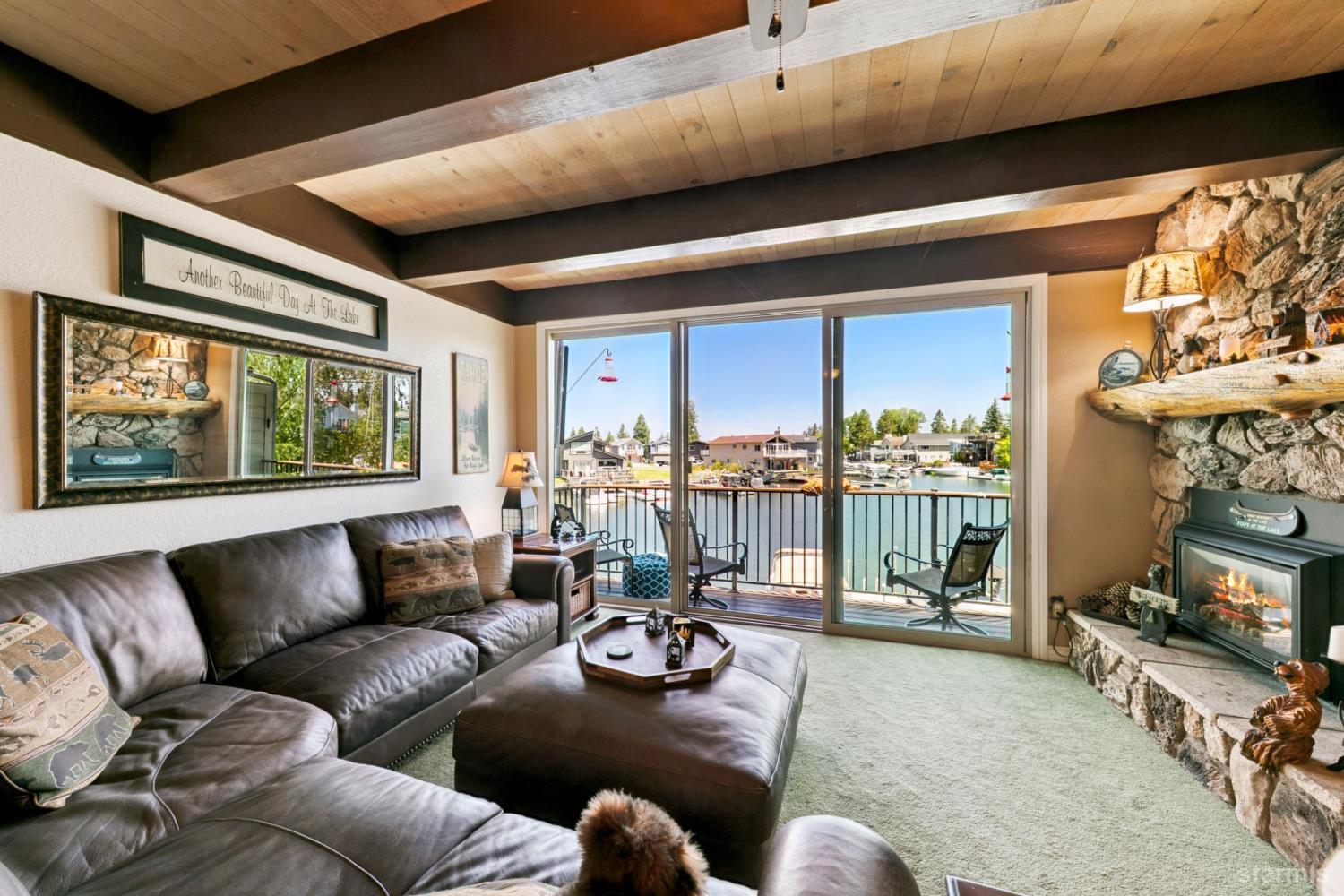 2031 Venice Drive Unit: 322