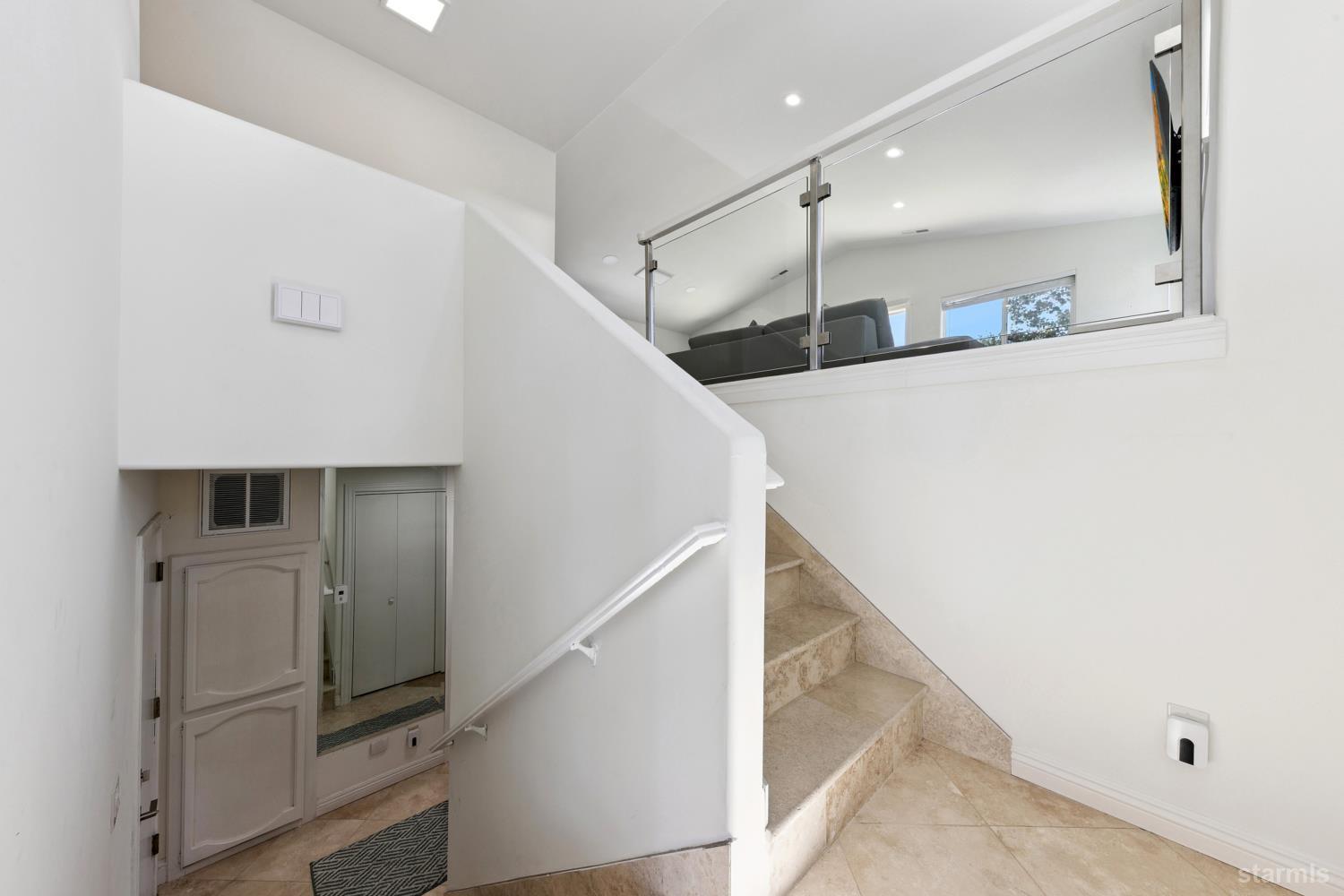 487 Christie Drive