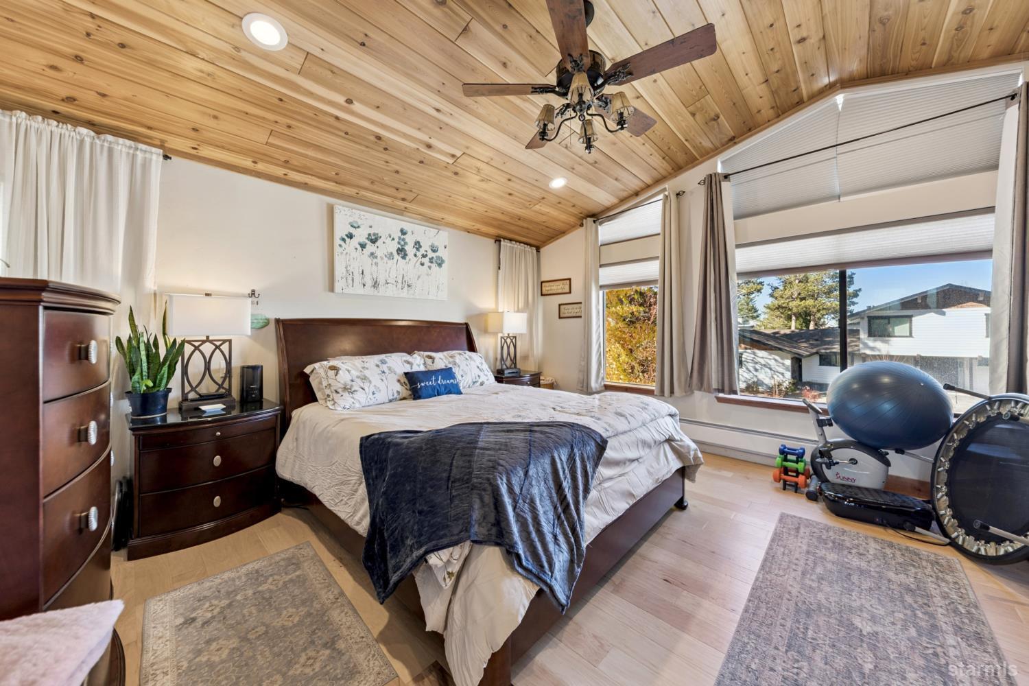 2202 Balboa Drive