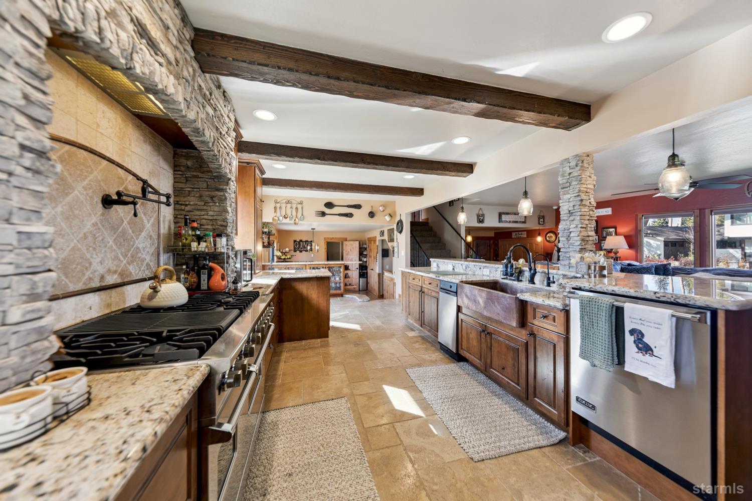 2202 Balboa Drive