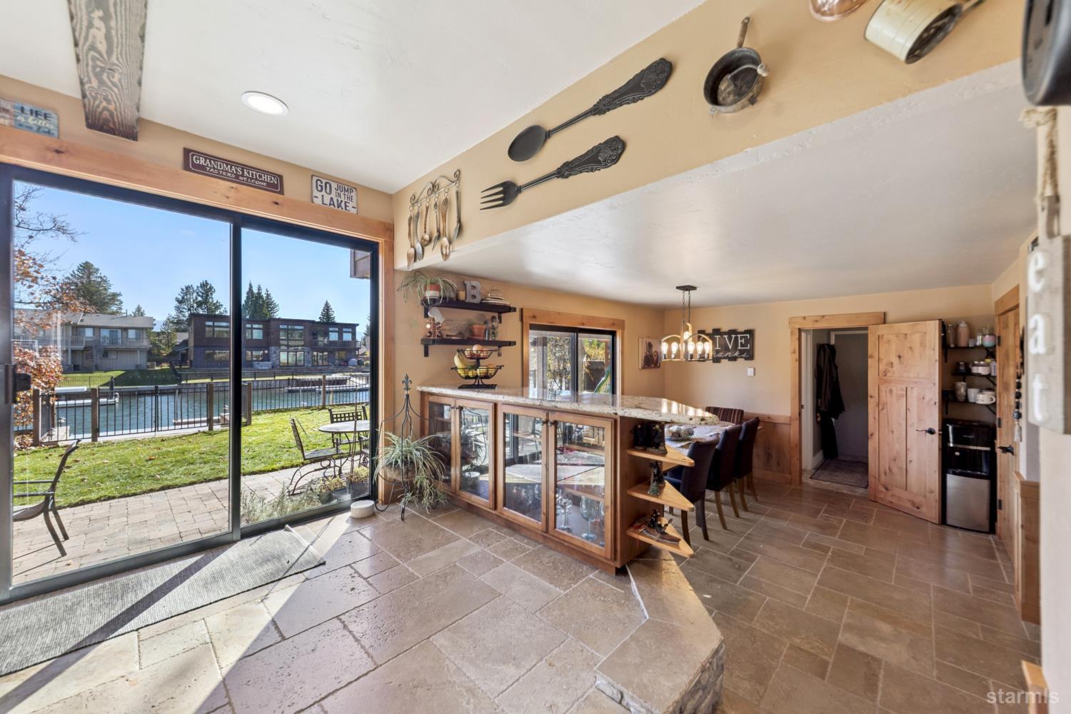 2202 Balboa Drive