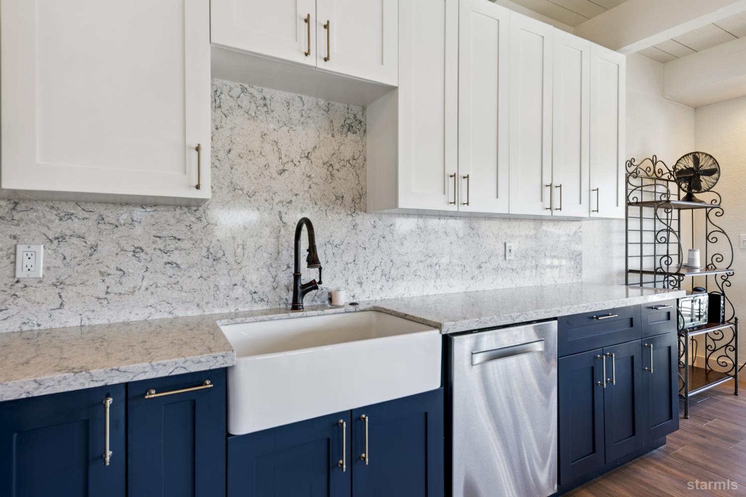 2081 Venice Drive Unit: 280