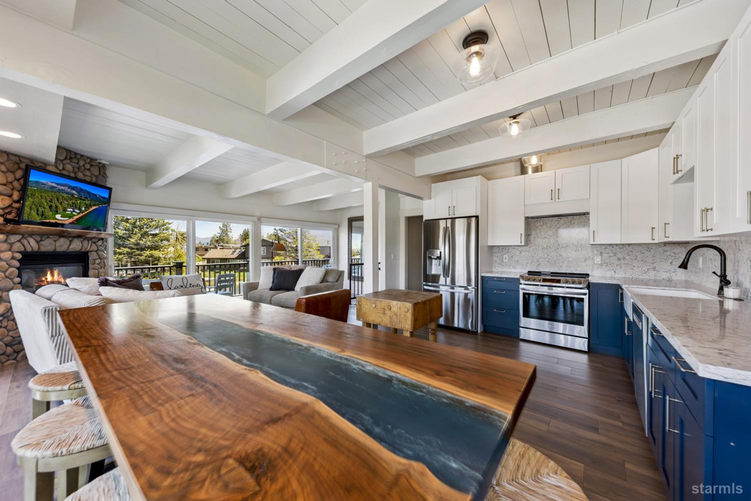 2081 Venice Drive Unit: 280