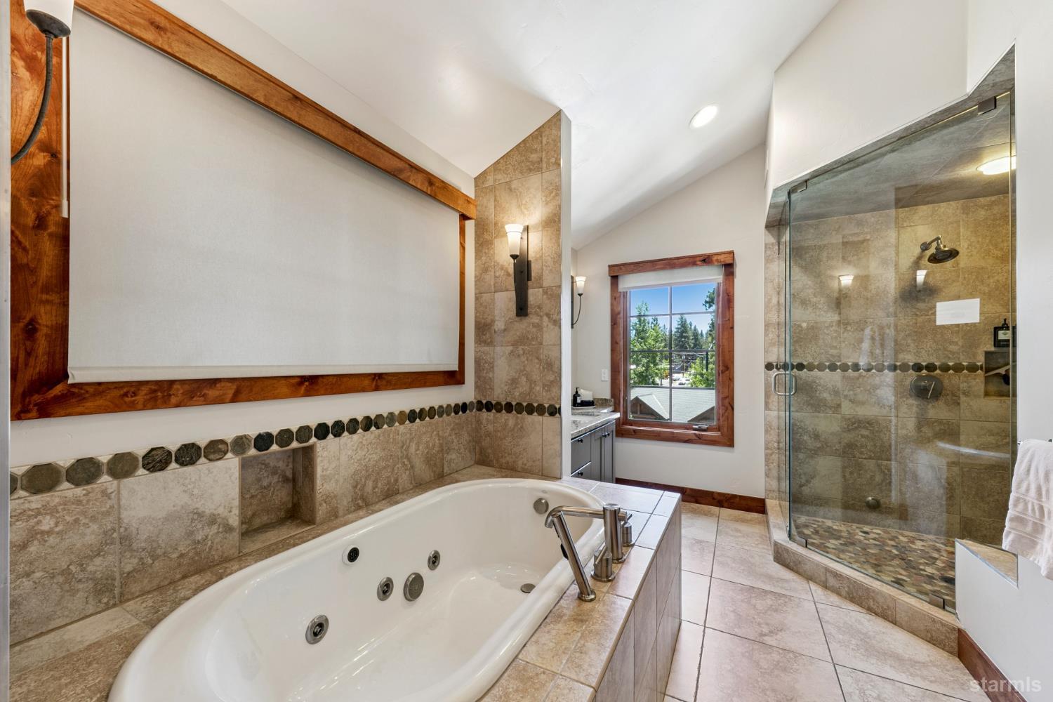 3371 Lake Tahoe Boulevard Unit: 6A