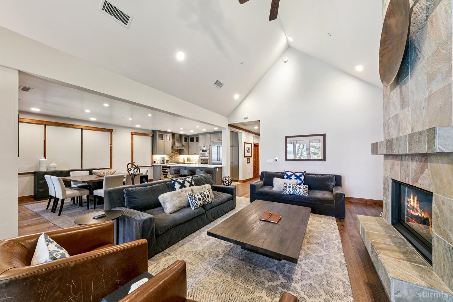 3371 Lake Tahoe Boulevard Unit: 6A
