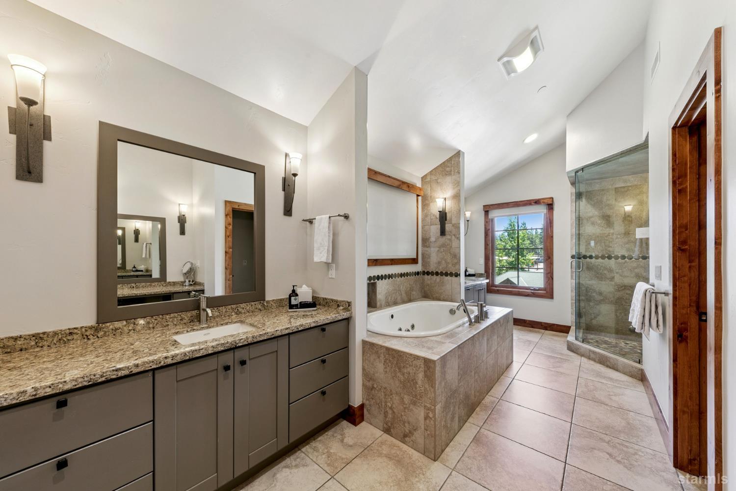 3371 Lake Tahoe Boulevard Unit: 6A