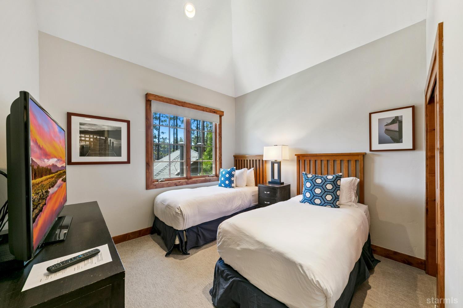 3371 Lake Tahoe Boulevard Unit: 6AB