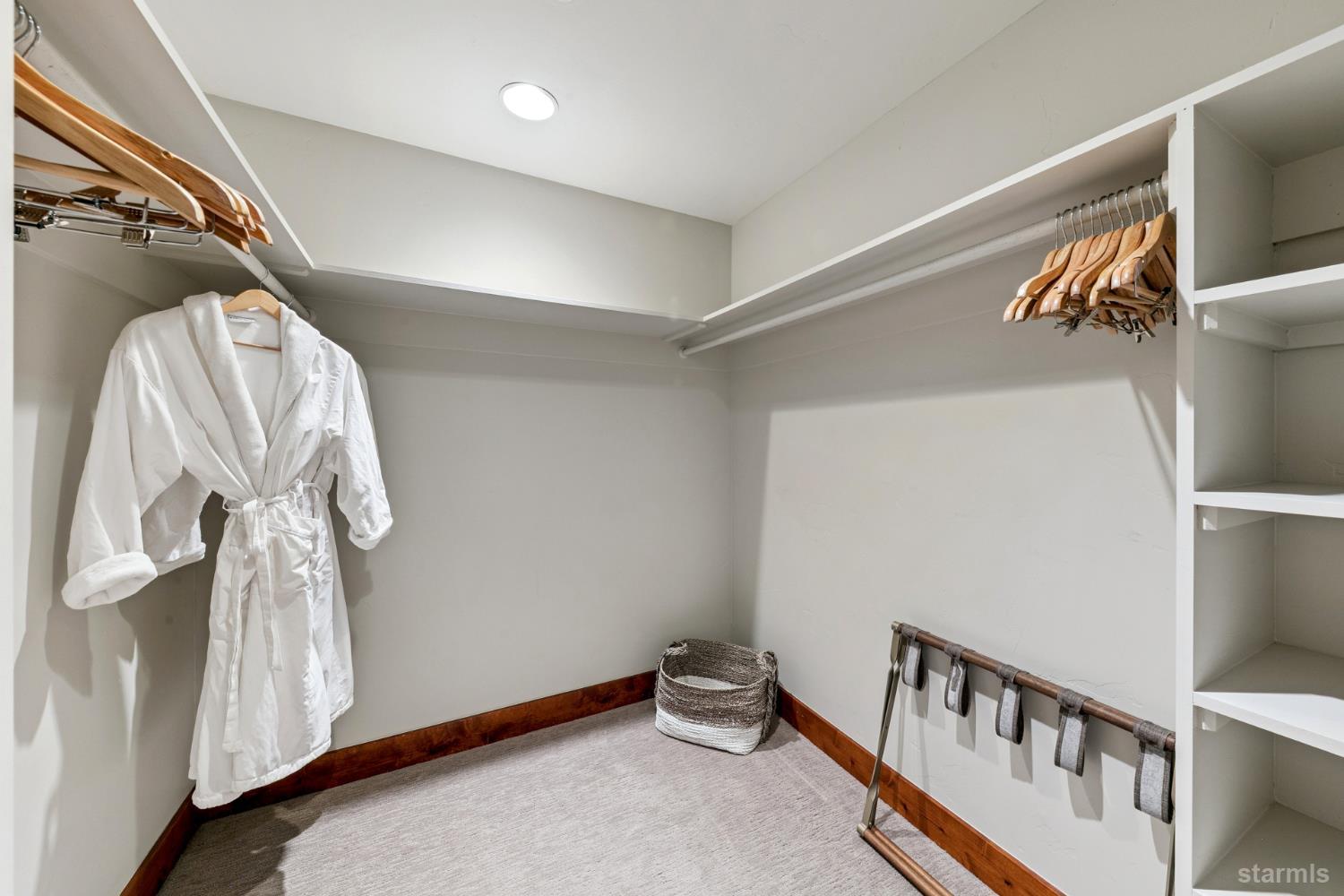 3371 Lake Tahoe Boulevard Unit: 6ABD