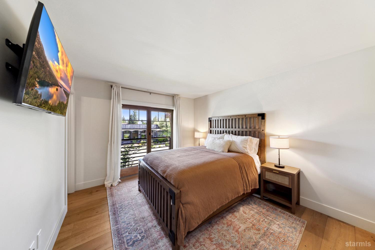2189 Balboa Drive