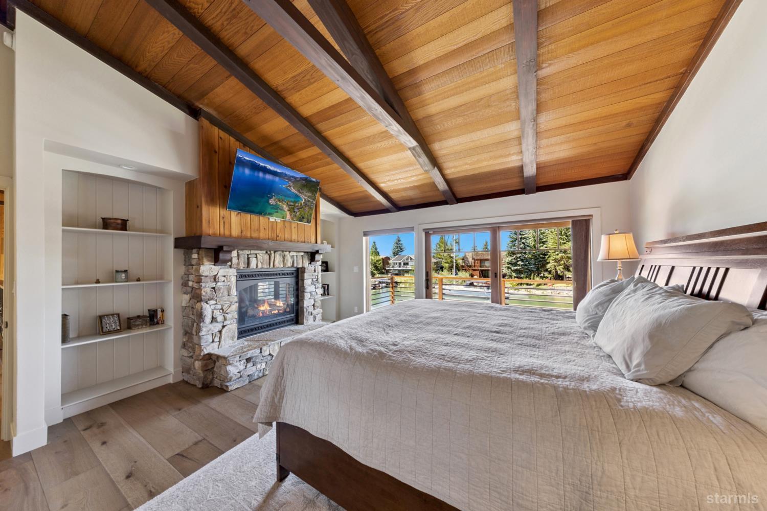 2189 Balboa Drive