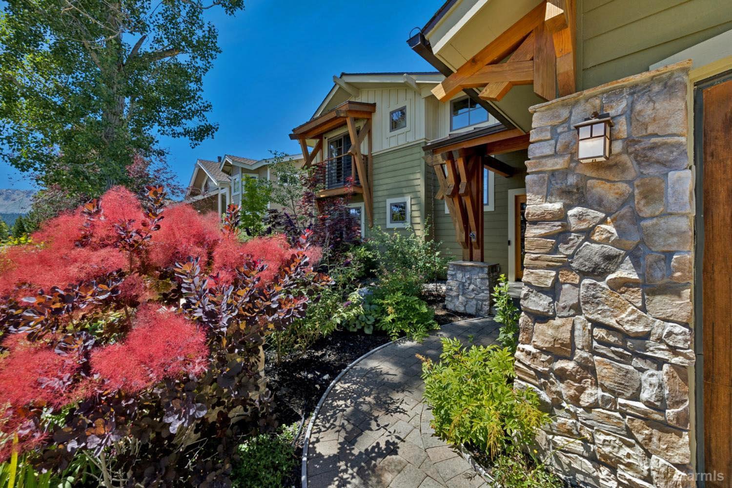 2189 Balboa Drive