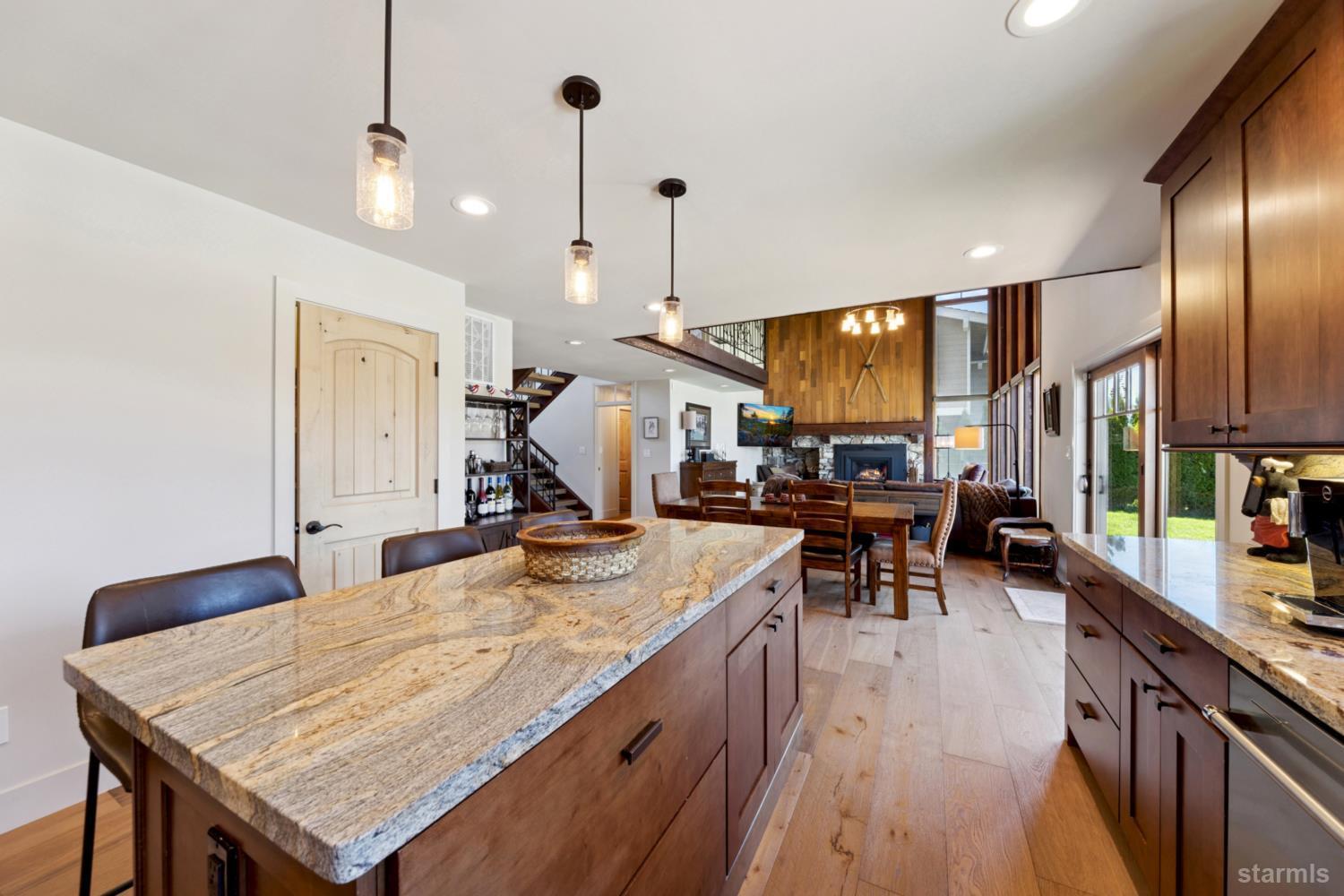 2189 Balboa Drive