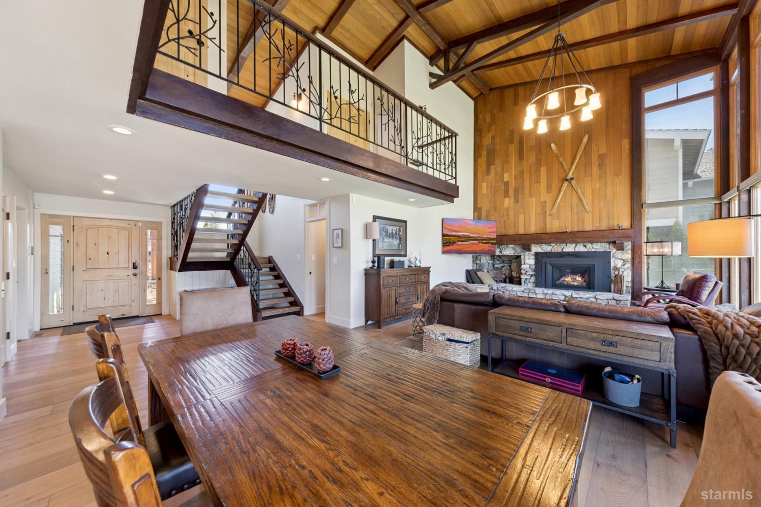 2189 Balboa Drive