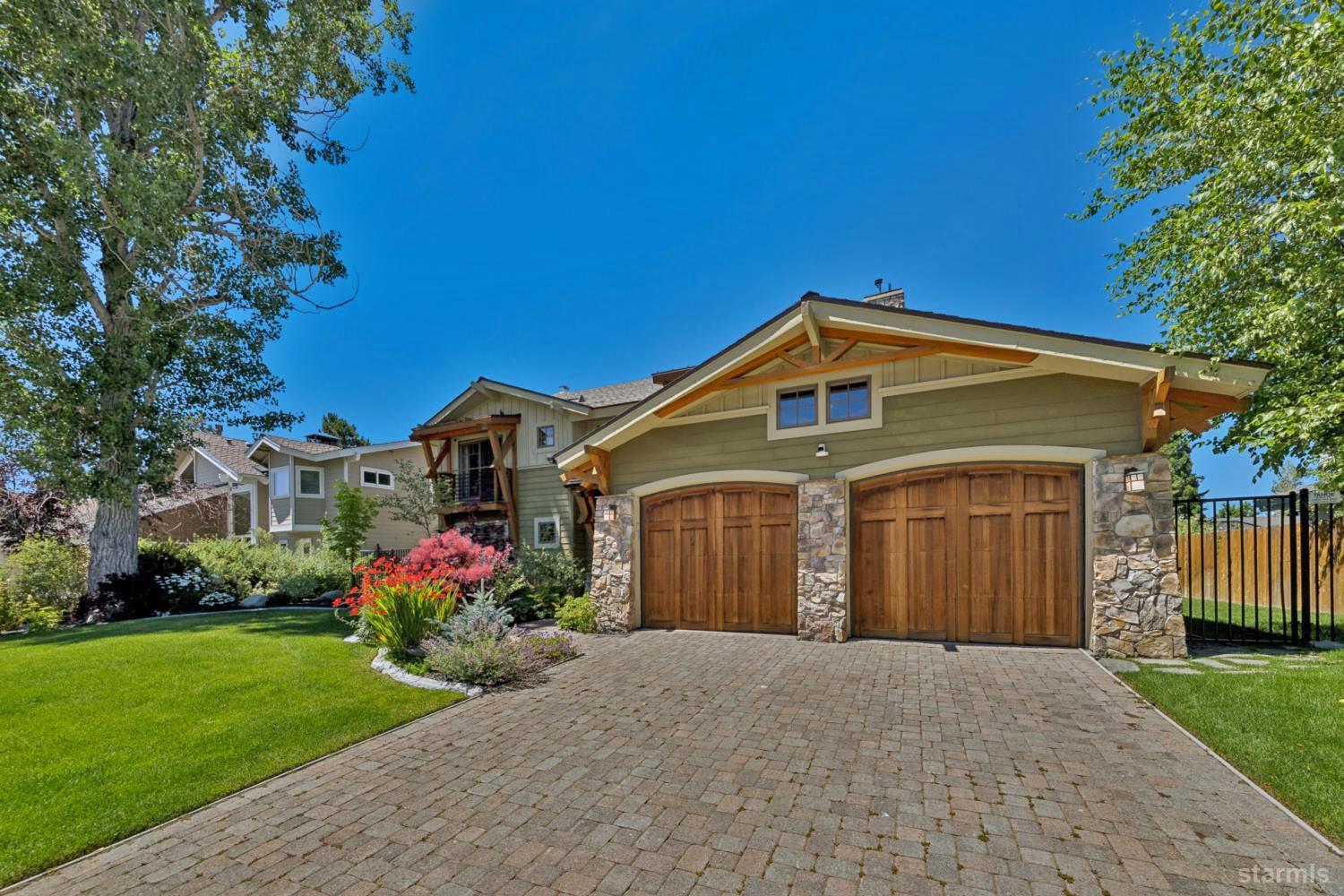 2189 Balboa Drive
