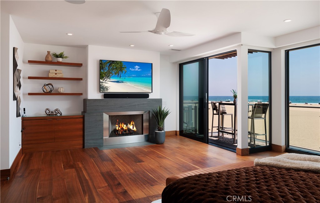 7104 W Oceanfront