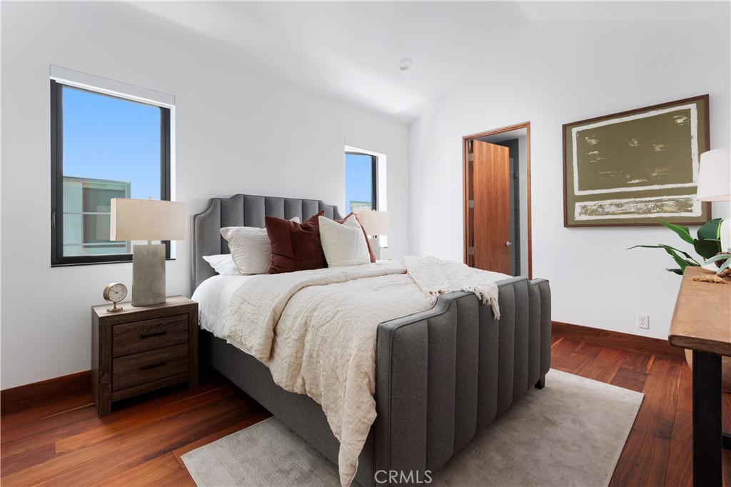 7104 W Oceanfront