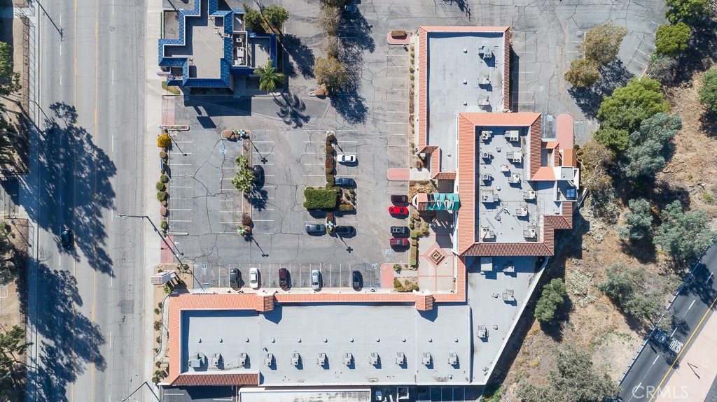 2210 E Highland Avenue