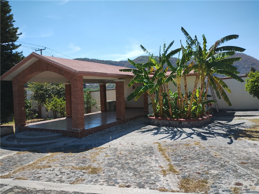 95 Carretera Acambaro-Tarandacua Km 3
