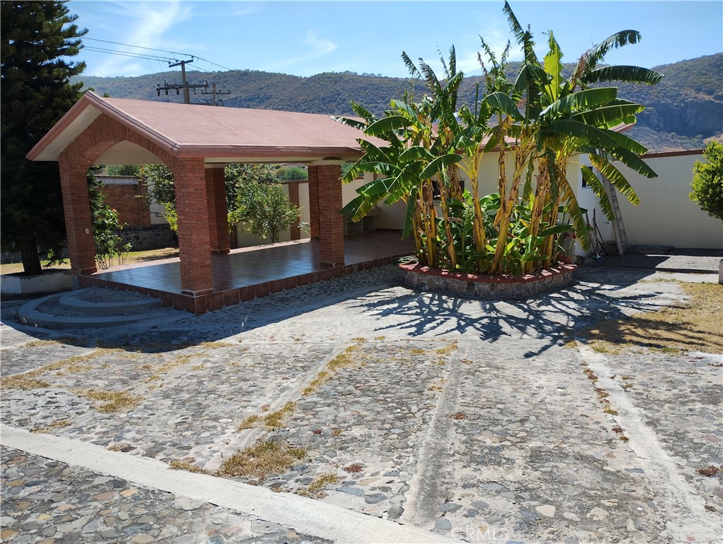 95 Carretera Acambaro-Tarandacua Km 3