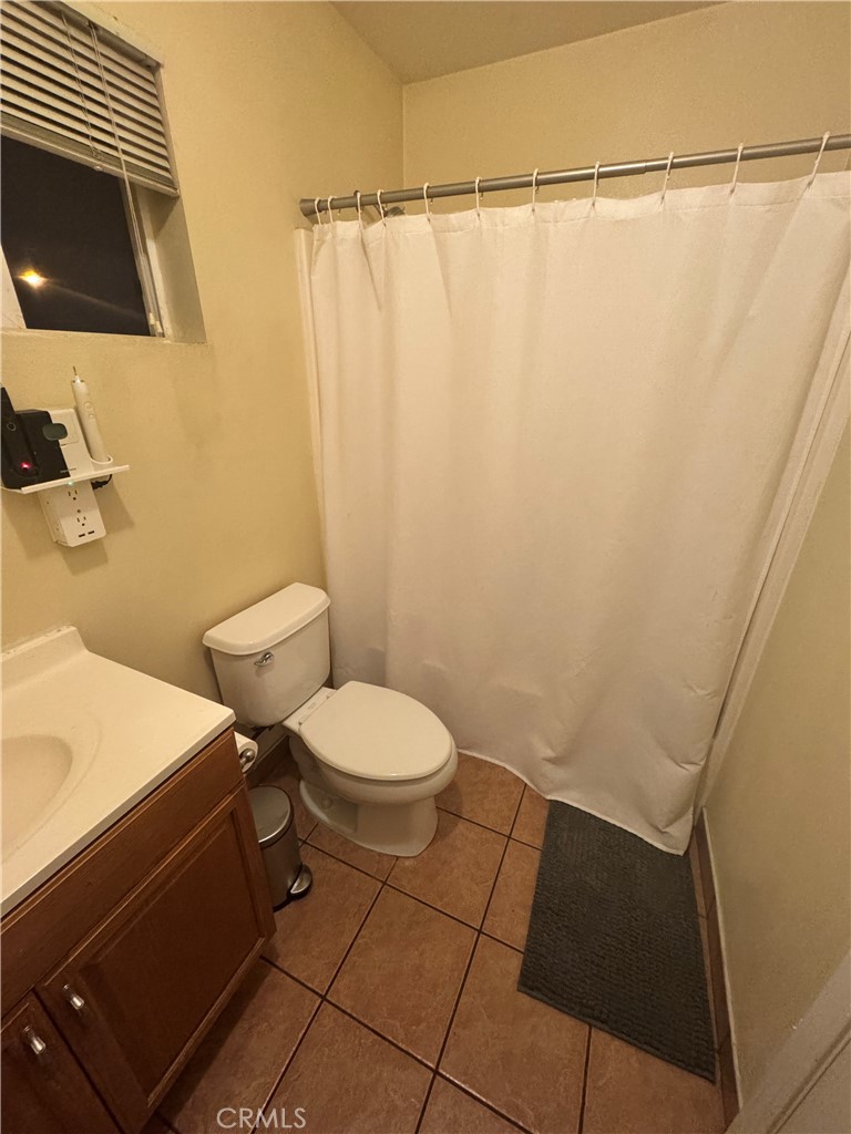 2432 Fairmount Street