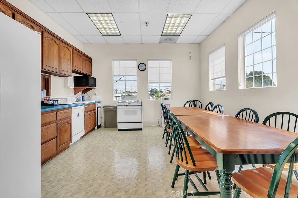 16600 Woodruff Avenue