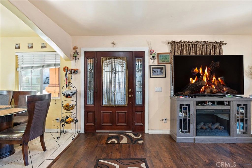 4421 -4423 Floral Drive