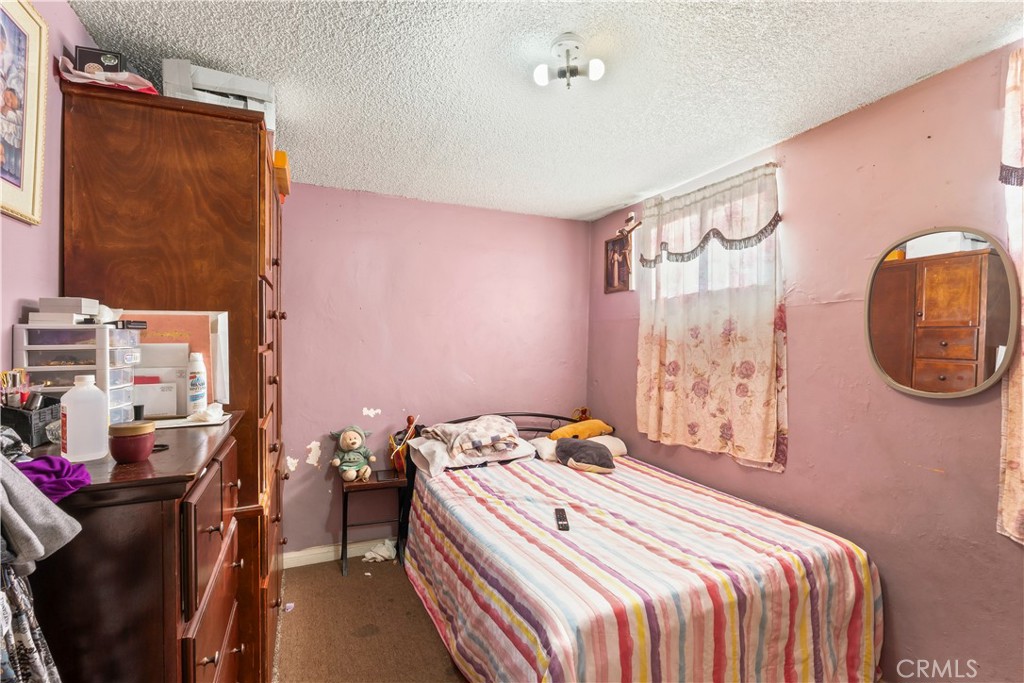 4421 -4423 Floral Drive