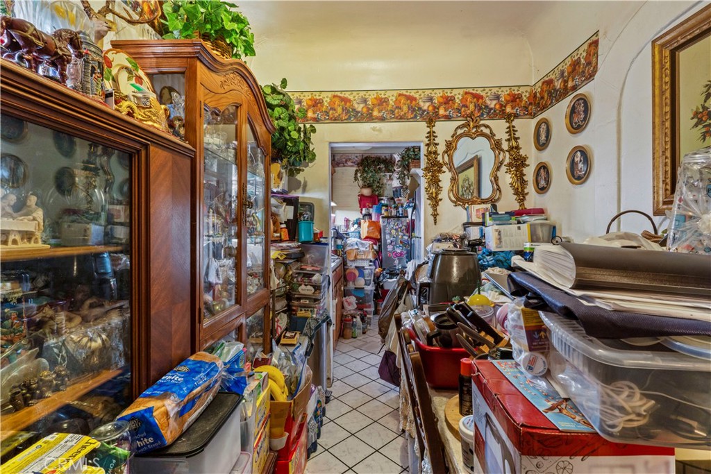 4421 -4423 Floral Drive