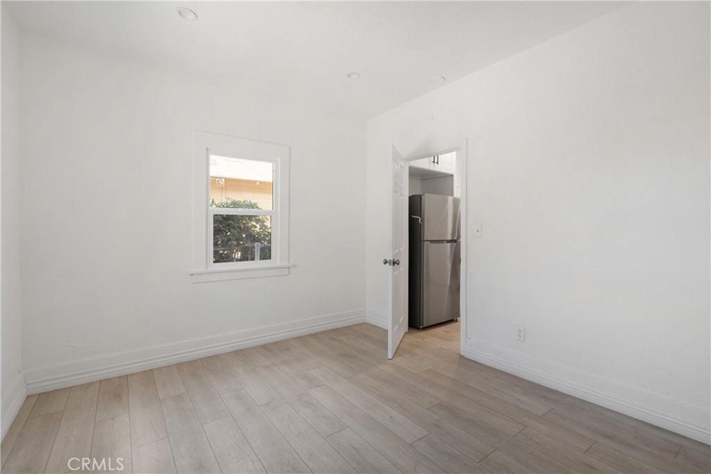 3929 Brighton