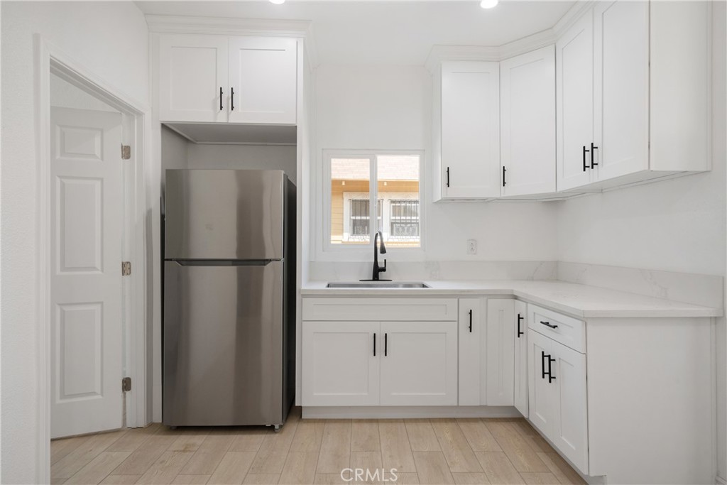 3929 Brighton