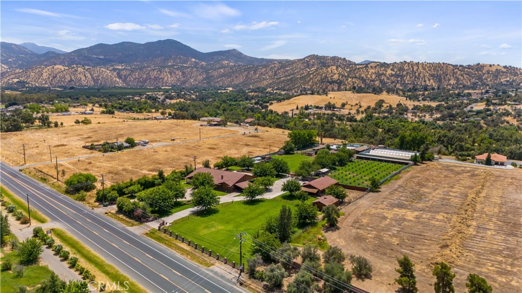 32623 Highway 190