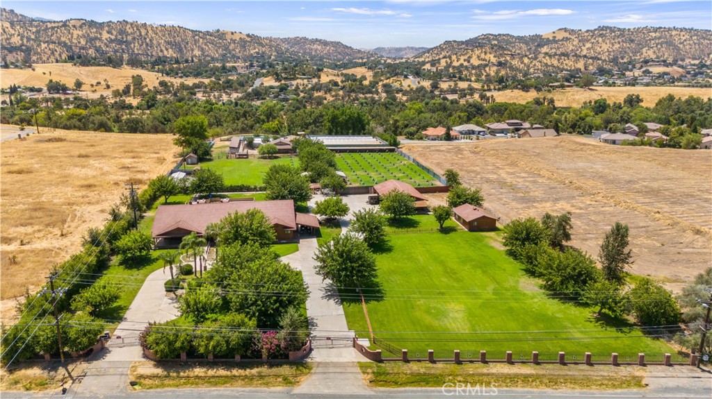 32623 Highway 190