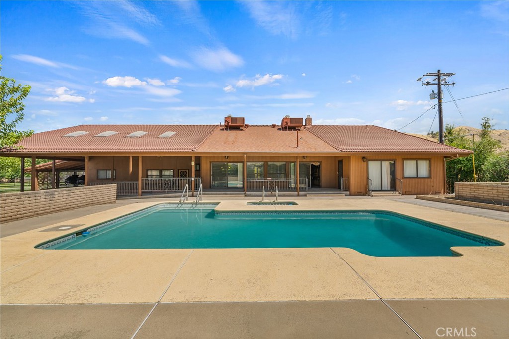 32623 Highway 190