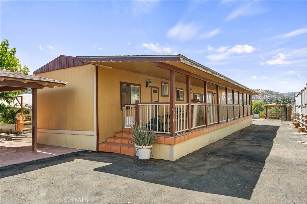 32623 Highway 190